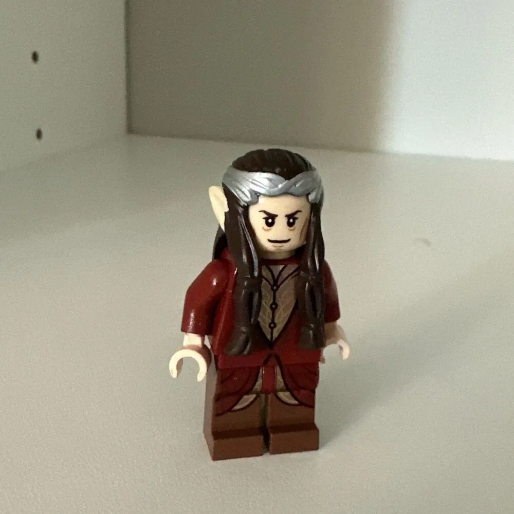Lego selling from